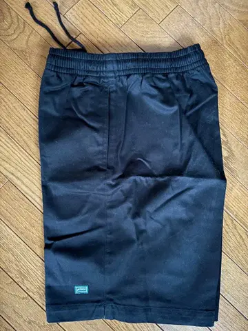 반바지 {프린스} 남성용 사이즈 L. 블랙입니다.