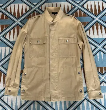A.P.C. 베이지 밀리터리 자켓