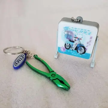 계속 한밤중이면 좋을 텐데 가챠 시크릿 간판 펜치