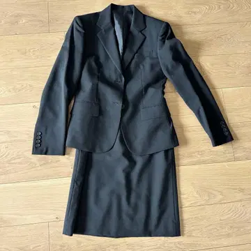 여성용 취업 정장 상하의