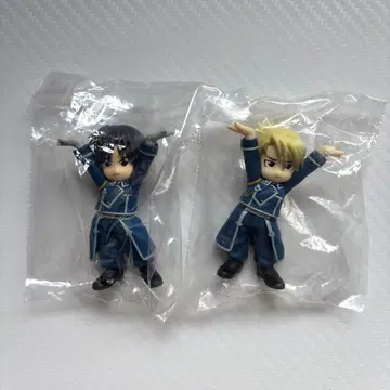 강철의 연금술사 하가렌 로이 리자 미니 피규어 펜꽂이 세트