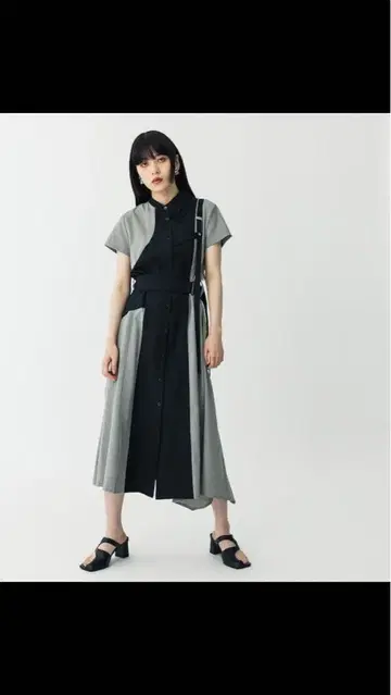 UNITED TOKYO 유나이티드 도쿄 라운드 컷 셔츠 원피스