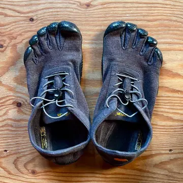 Vibram FiveFingers EU40/USA8-8.5 25cm