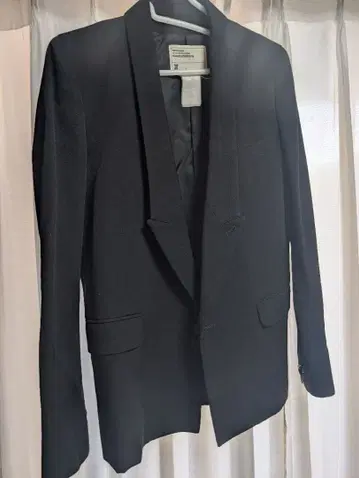 ANREALAGE 블랙 테일러드 자켓