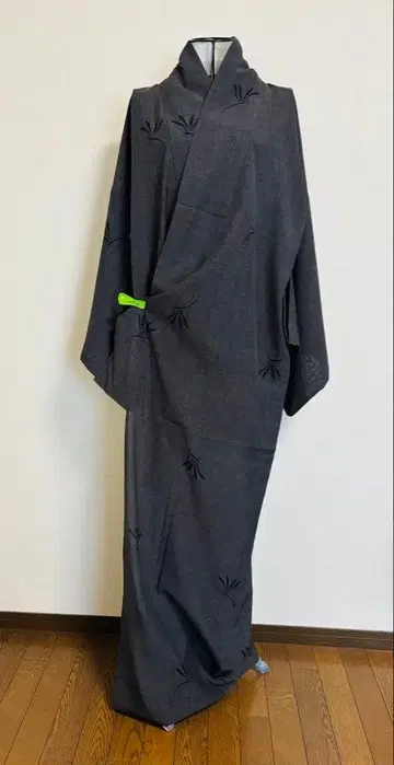 기모노 여름 아이템 블랙 잠자리 오시마 고후쿠 호테이야 제