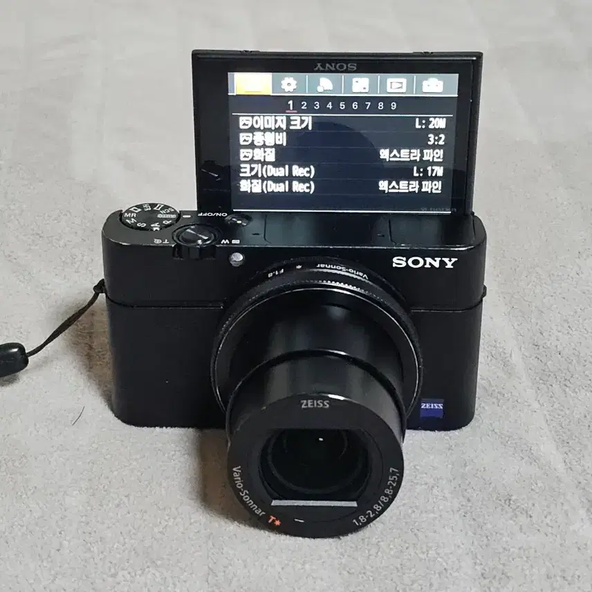 소니 rx100m4 하이엔드 디지털 카메라