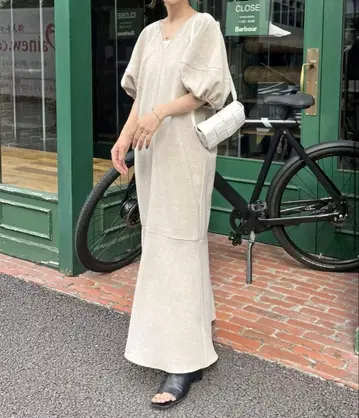 카프리슈 레마쥬 퍼프 머메이드 원피스 카멜