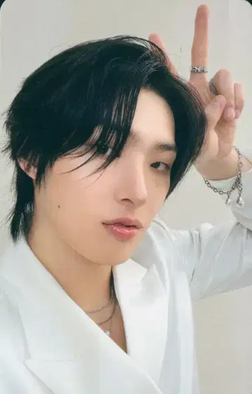 ATEEZ FC MINGI Ashes to Light