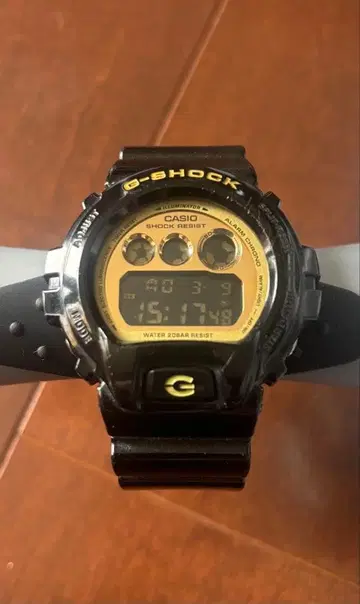 CASIO G-SHOCK 쓰리 아이 블랙/골드