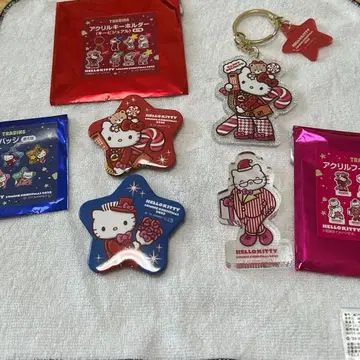 헬로키티 루미네 2025 콜라보 아크릴 키링 아크릴 피규어