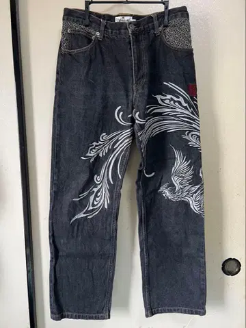 카라쿠리타마시 데님 팬츠