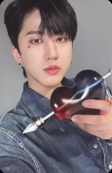 StrayKids 솔로 자켓반 Changbin MAXIDENT