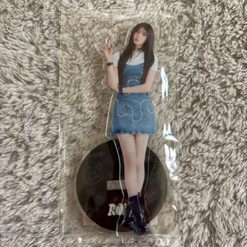 BABYMONSTER 로라 아크릴 스탠드 베비몬 일콘 아크릴 스탠드