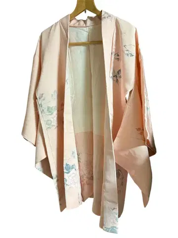 라이트 핑크 꽃무늬 접이식 겉옷 일본풍