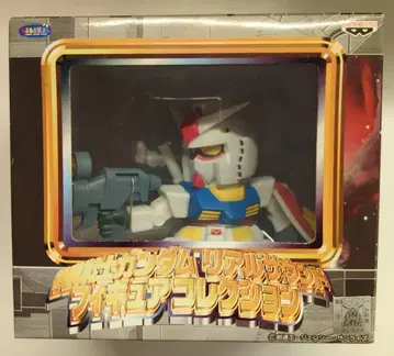 반프레스토 리얼 사운드 피규어 컬렉션 기동전사 건담 RX-78-2 건담