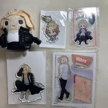 도쿄 리벤저스 사노 만지로 굿즈 묶음 판매