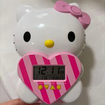 헬로키티 말하는 알람 시계 세이코 산리오 헤이세이 레트로