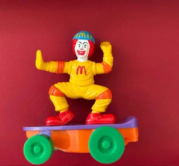 로날드 맥도날드 스케이트보드 피규어 1999년 제조