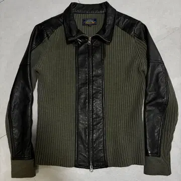 AVIREX 가죽 절개 블루종 니트