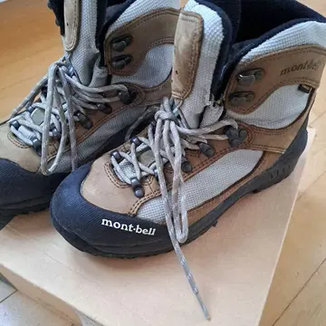 [새상품급] mont-bell 등산화 브라운/