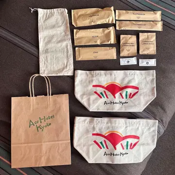 Ace Hotel 에이스 호텔 교토 유키 사미로 토트백 어메니티