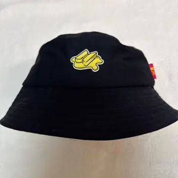 BTS 맥도날드 버터 자수 버킷 햇 맥 콜라보