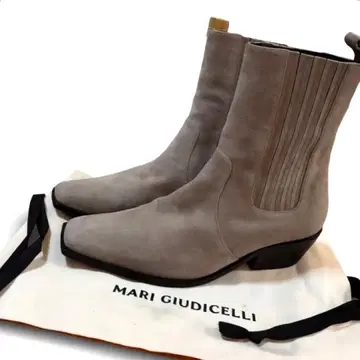 마리 지우디세리 브라질산 사이드 고어 스웨이드 부츠 스퀘어토 36
