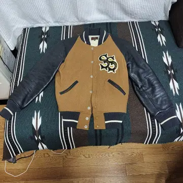 DELUXE WEAR 스타디움 점퍼 38 브라운/블랙