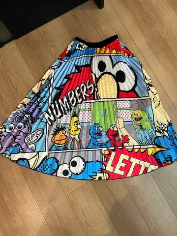 SESAME STREET 세서미 스트릿 롱 스커트 플리츠 프리