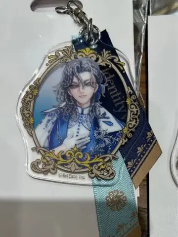 제5인격 리본 키링 기사