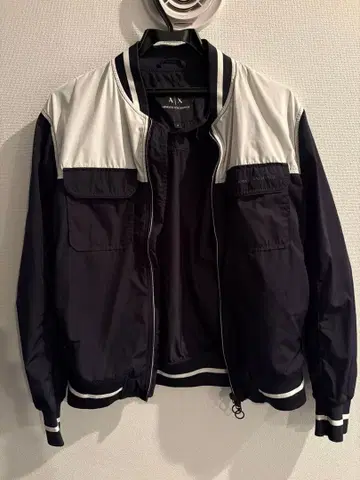 Armani Exchange 나일론 자켓 M 네이비/화이트