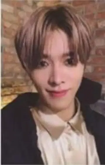 NCT 127 REGULATE YUTA 트레이딩 카드 블랙