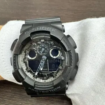 G-SHOCK WR200M 블랙 시계