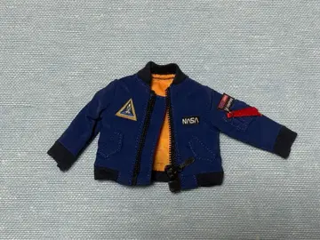 오비츠11 플라이트 자켓 딜러제 넨도로이드 돌