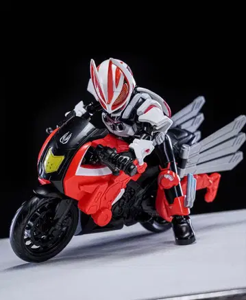 블루키스 가면라이더 기츠 IX 와 부스트라이커 2종 세트