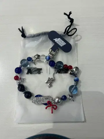 에이리언 스테이지 스마트폰 스트랩 이반