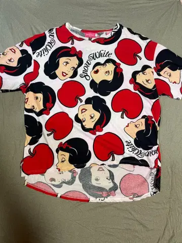 디즈니랜드 백설공주 T셔츠