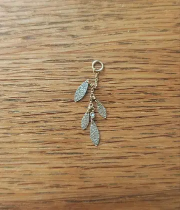 agete K10 x SV 리프 참 (한쪽 귀만)