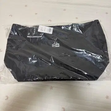 파밀리아 뉴에라 토트백