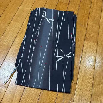 23구 온워드 성인 잠자리 패턴 유카타 착용 사진 있음