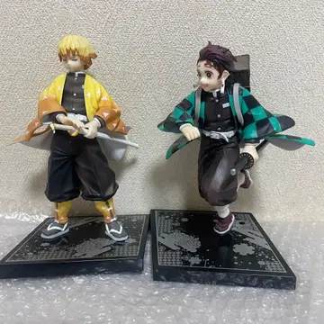 귀멸의 칼날 제일복권 ~사~ 누구보다 강인한 칼날이 되어라 젠이츠 탄지로