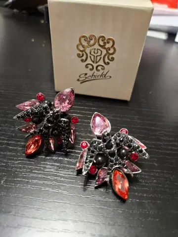 SCHIELD x 스와로브스키 귀걸이 양쪽 & 반지