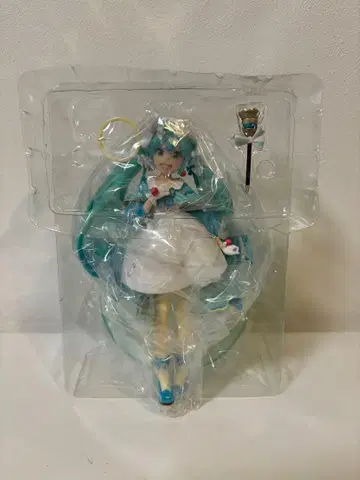 하츠네 미쿠 Winter 피규어