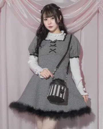 pium 퍼프 슬리브 퍼 원피스