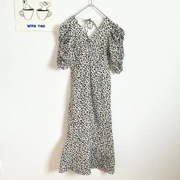 마우지 레오파드 무늬 퍼프 슬리브 미디 드레스 롱 원피스 플레어