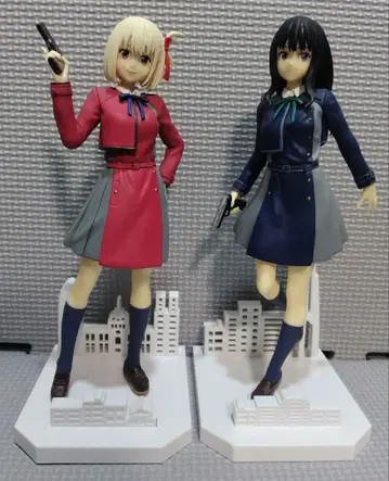 리코리스 리코일 니시키기 치사토 이노우에 타키나 피규어 세트