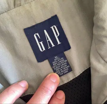 [ 새상품급 ] 올드 갭 나일론 자켓 XL