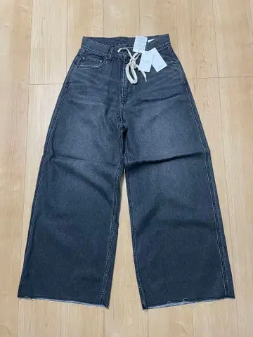 Spick& Span SOFTDRAWSTRINGDENIM 미사용 새상품