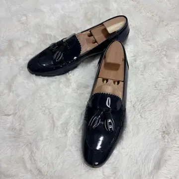 [ 새상품급 ] 펠리코 에나멜 태슬 로퍼 네이비 24cm