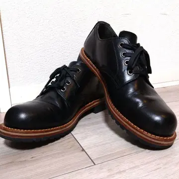 Hawkins 가죽 블랙 레이스업 슈즈